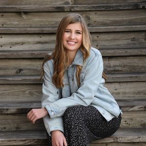 Meet your Posher, Hannah